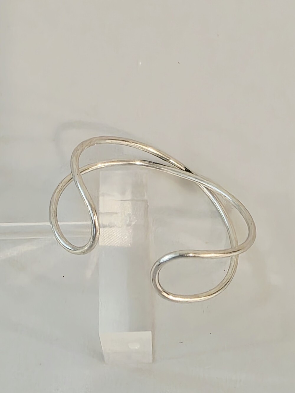 Twisted Crossover Cuff Bracelet Delicate Design Silvertone New